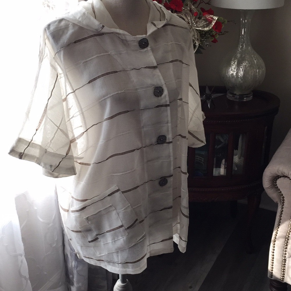 ULTIMATE brand sheer jacket/cover up